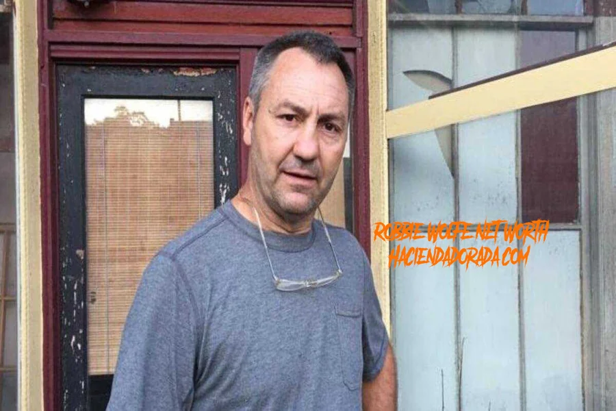 Robbie Wolfe Net Worth