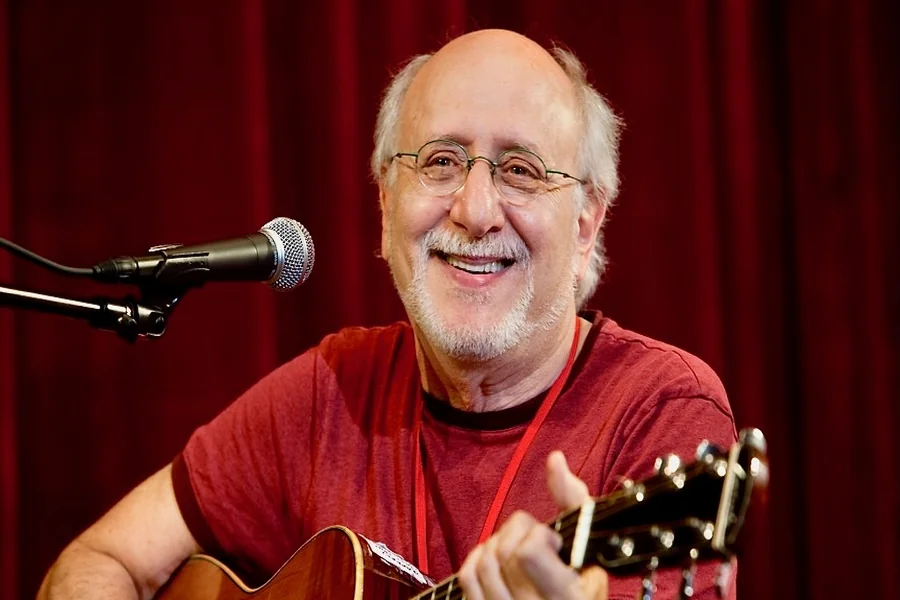 Peter Yarrow Net Worth