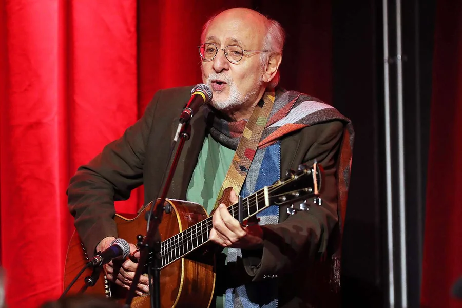 Peter Yarrow Net Worth